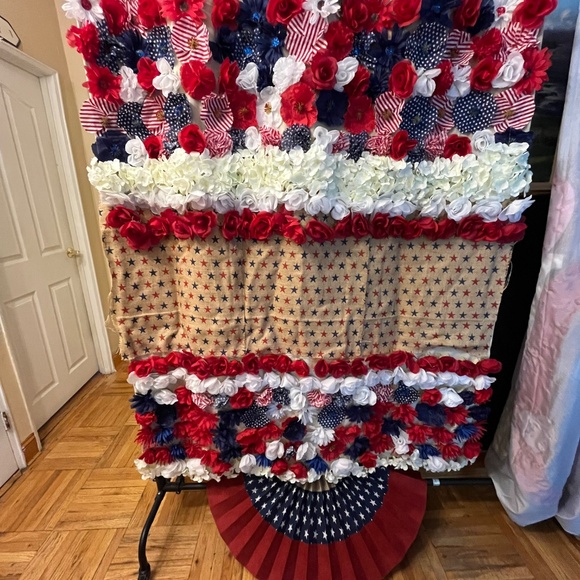 Handmade Flower Wall Photo Party Backdrop - Picture 8 of 10